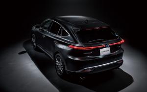 Toyota Harrier 2020 года 